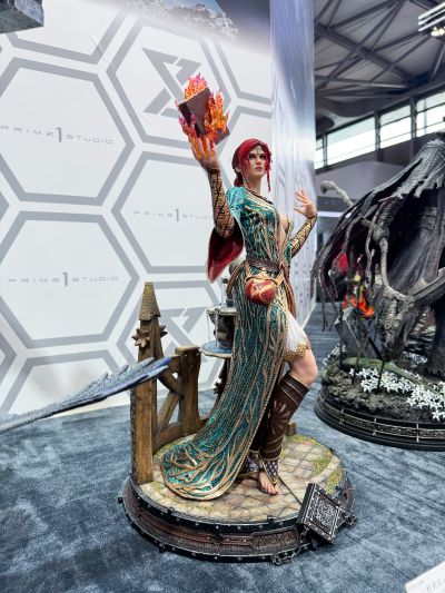 巫师3 狂猎 特莉丝 DLC服装版