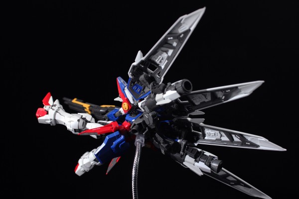 RG 1/144 飞翼高达零式