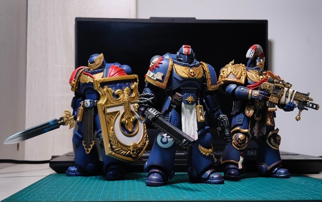 战锤40000：星际战士 极限战士 副官泰图斯-珍藏版