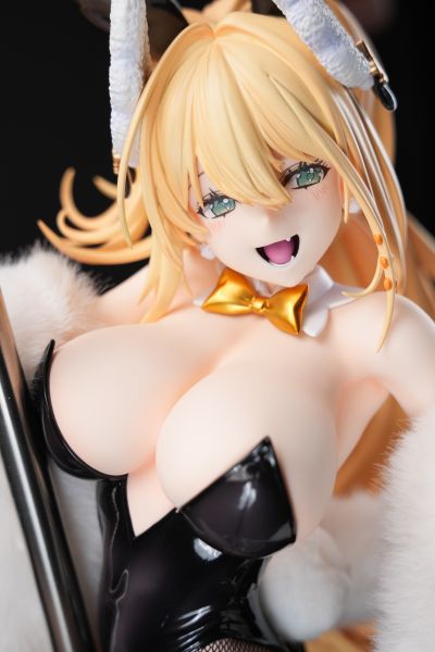 B-style 胜利女神：妮姬 露菲：奢侈兔