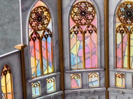 大教堂 - 圣礼堂背景摆件