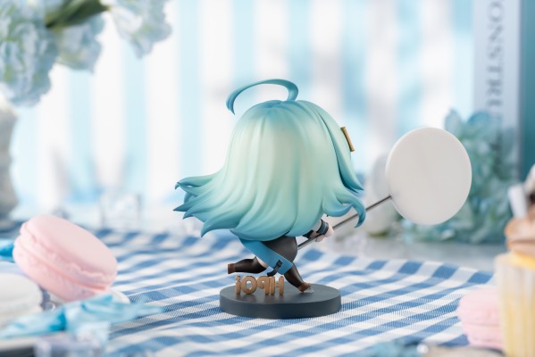 HPOI看板娘-不许涩涩