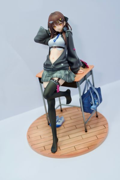 七海Nana7mi 鲨鱼服2.0 1/7比例手办