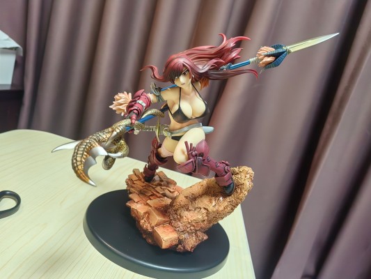 妖精的尾巴 艾尔莎・史卡雷特  骑士 异色版：红铠：