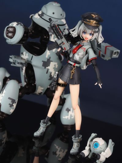 六角机牙 ALTERNATIVE ORB EARTHCLINE BIOMECHANICS