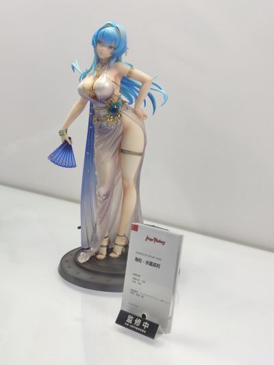 胜利女神：新的希望 海伦：水晶派对