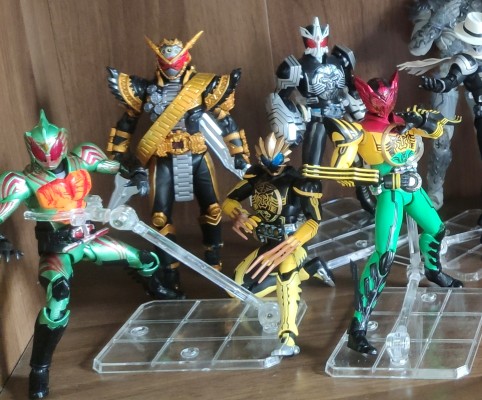 S.H.Figuarts 假面骑士欧兹 狮虎豹联组