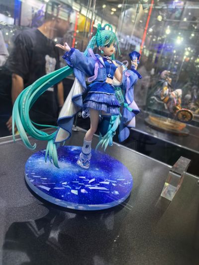 初音未来 「魔法未来 2025」