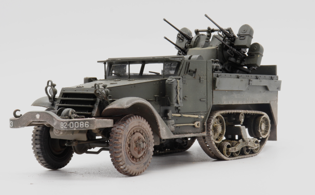 35081 1/35 美国 M16 半履带 自行防空炮 