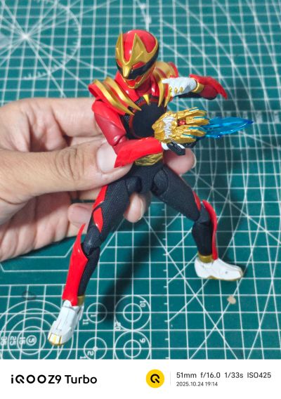 S.H.Figuarts 豪兽白熊