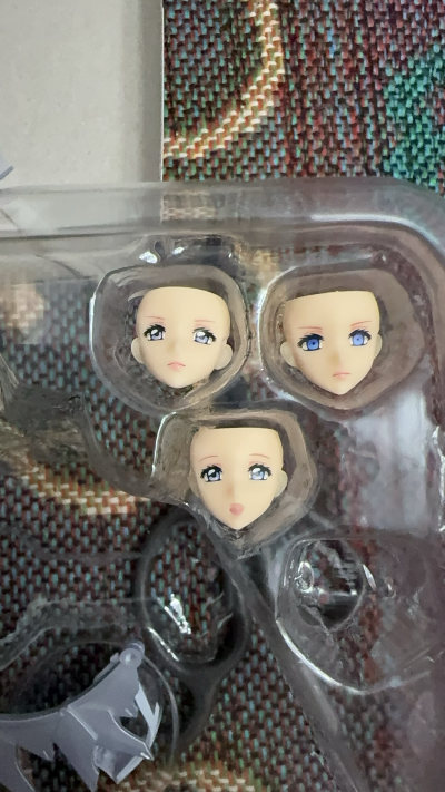 S.H.Figuarts  拉克丝·克莱茵（孔帕斯指挥官外套）