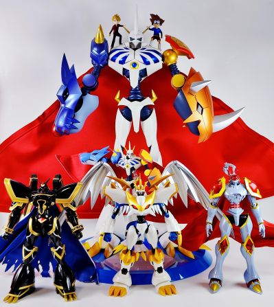 S.H.Figuarts 帝皇龙甲兽（圣骑士形态）