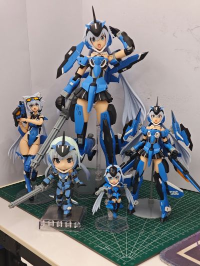 机甲少女 大比例 短剑