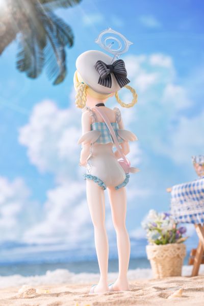 蔚蓝档案 空 水着