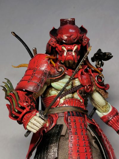 《异形大战铁血战士》赤鬼武士铁血战士1:6比例珍藏人偶