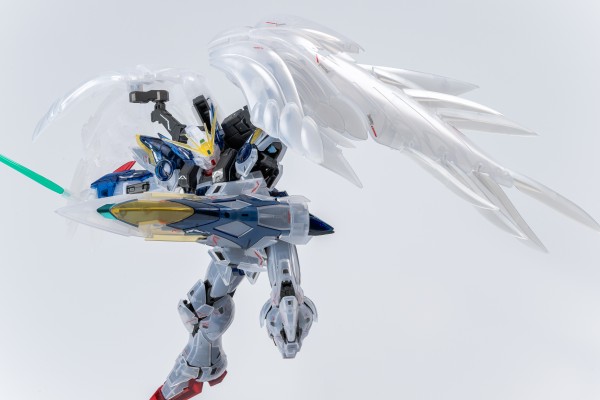 MG 1/100  高达基地专属商品  飞翼高达零式·无尽的华尔兹 Ka版 [透明配色]