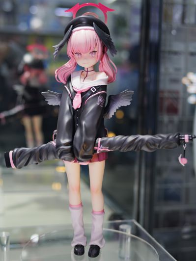 蔚蓝档案 下江小春