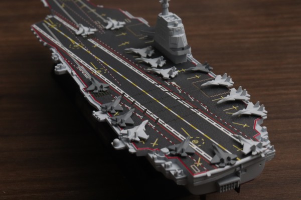 编号:8601 1/2000 中国海军 003型航空母舰 福建舰 涂装完成品