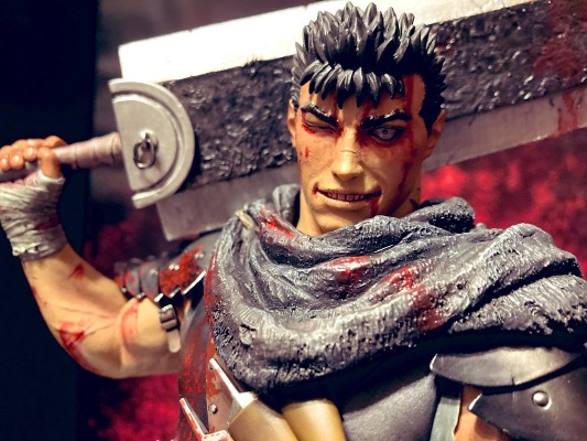 剑风传奇-格斯 迷失的孩子篇 黑色剑士 1/6雕像 新版