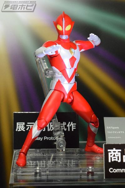 S.H.Figuarts 哉阿斯奥特曼