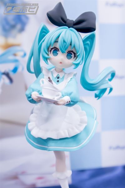 桌面童话 初音未来 不可思议的国度