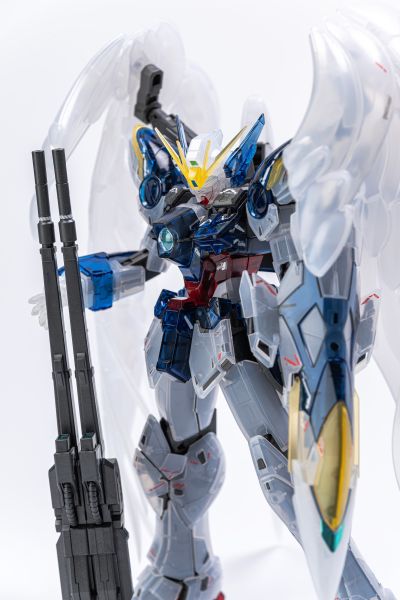 MG 1/100  高达基地专属商品  飞翼高达零式·无尽的华尔兹 Ka版 [透明配色]