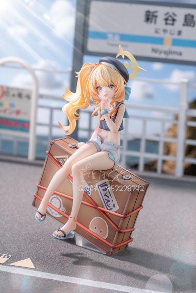 蔚蓝档案 笑脸教授 度假.ver