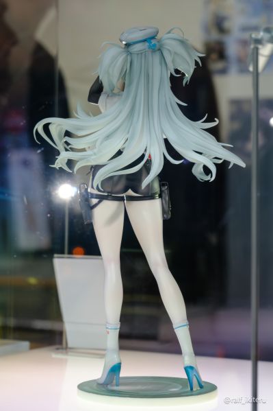 少女前线2：追放 芙洛伦 魅惑白羽