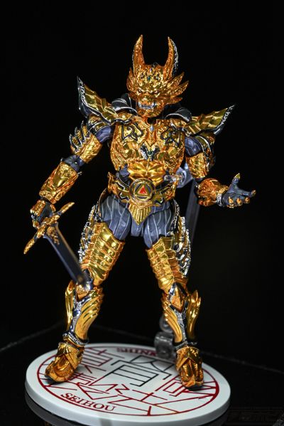 S.H.Figuarts (真骨雕制法) 黄金骑士牙狼·翔