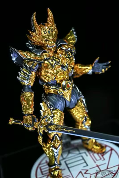 S.H.Figuarts (真骨雕制法) 黄金骑士牙狼·翔