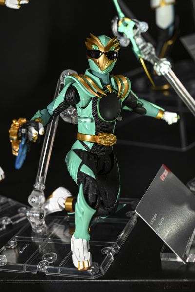 S.H.Figuarts 豪兽鹰
