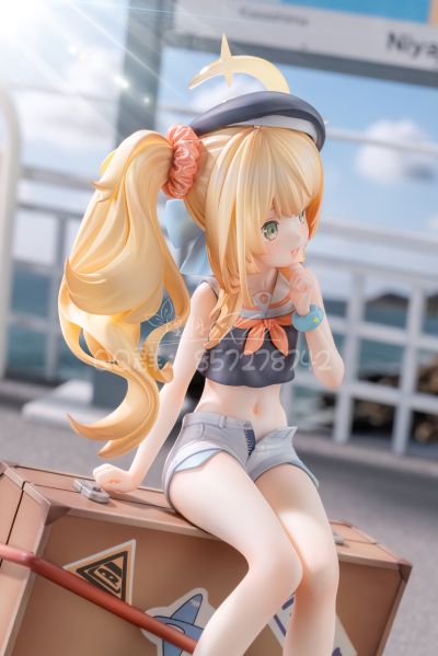 蔚蓝档案 笑脸教授 度假.ver