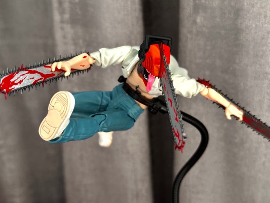 S.H.Figuarts 链锯人 -大电影《链锯人 蕾洁篇》-