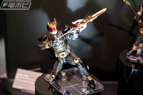 S.H.Figuarts（真骨雕制法）假面骑士空我 究极形态 -极其英勇的战士空我