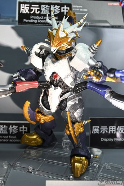 S.H.Figuarts 加拉特隆MK2