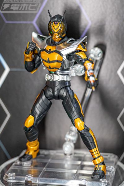 S.H.Figuarts（真骨雕制法） 假面骑士皇蜂