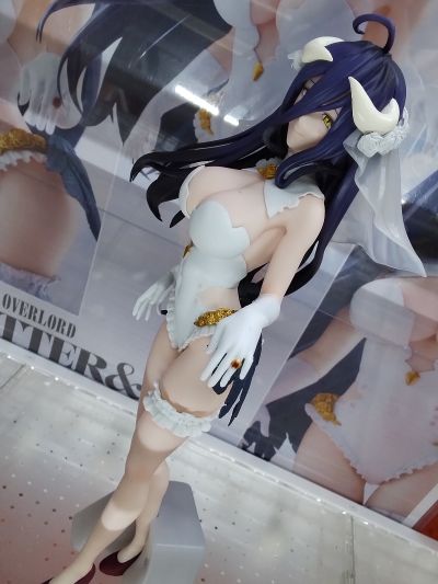 GLITTER＆GLAMOURS OVERLORD 雅儿贝德 婚纱