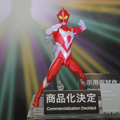 S.H.Figuarts 哉阿斯奥特曼