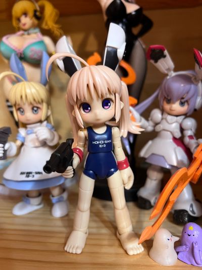 一击杀虫！！小惠惠 LEGACY 惠惠 -重战斗Ver.- 通常版 部分涂装塑料套件