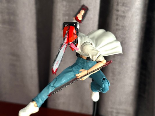 S.H.Figuarts 链锯人 -大电影《链锯人 蕾洁篇》-