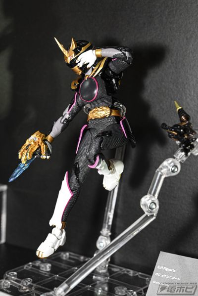 S.H.Figuarts 豪兽独角兽