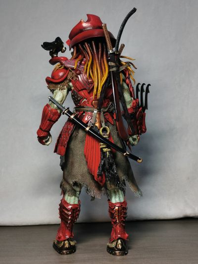 《异形大战铁血战士》赤鬼武士铁血战士1:6比例珍藏人偶