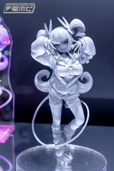 景品收藏 爆弹女孩 彩虹 最爱琪娅莫