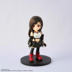 SQUARE ENIX 可爱艺术 最终幻想7 蒂法洛克哈特 手办