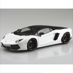 青岛社 兰博基尼Aventador 倍耐力版 15款 拼装 手办